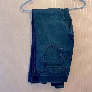 Gloria Vanderbilt Pull-on Jeans